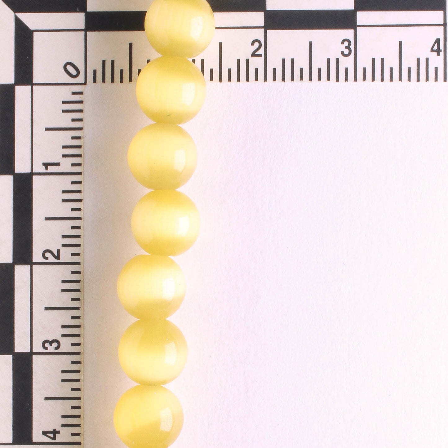 8mm Cat's Eye Glass - 8" strand