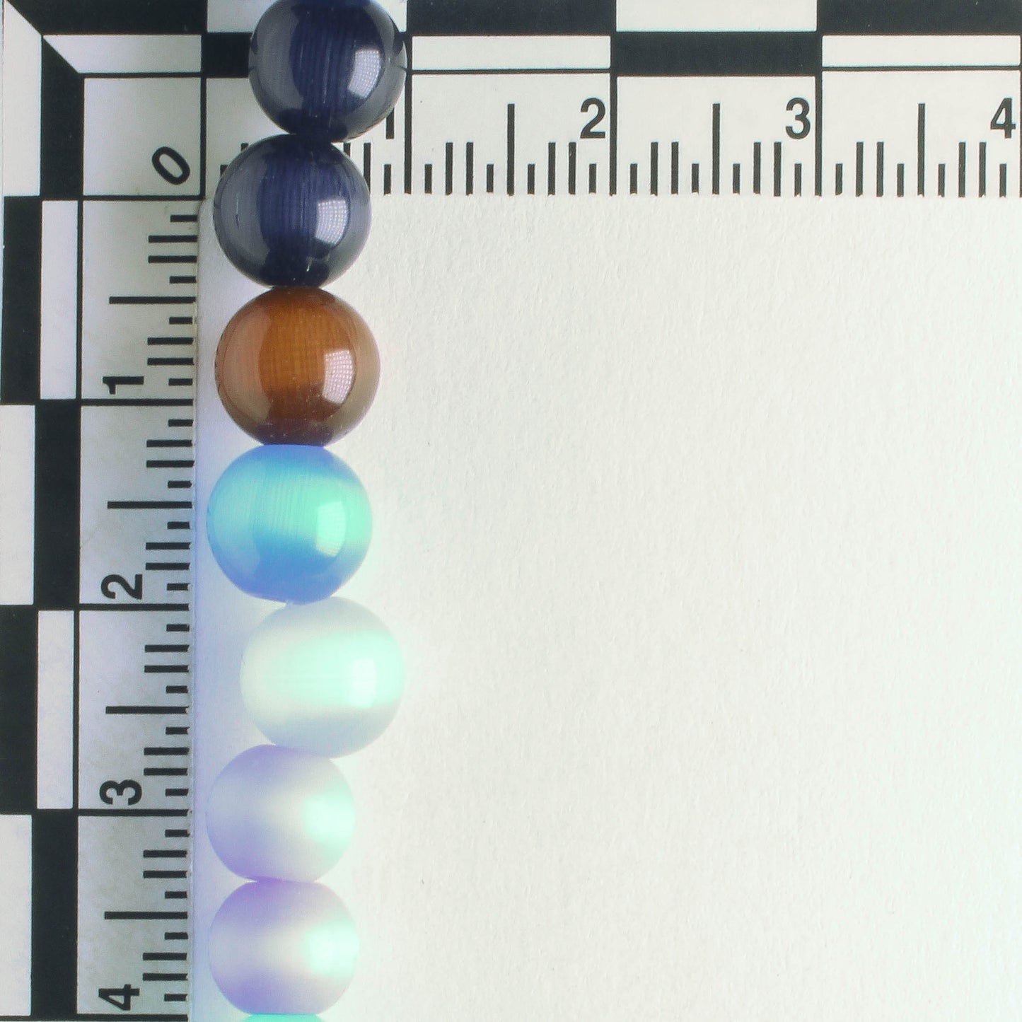 8mm Cat's Eye Glass - 8" strand