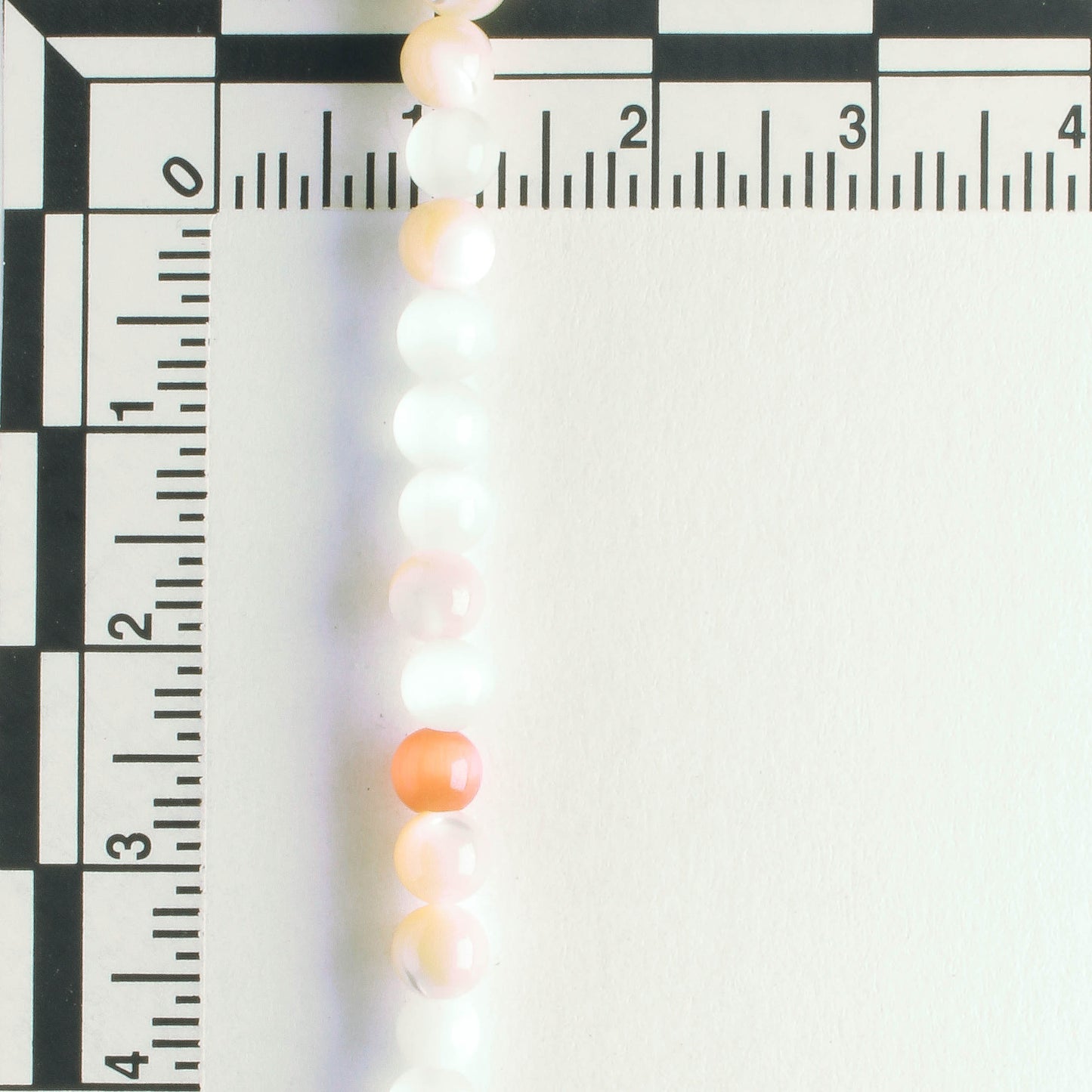 4mm Cat's Eye Glass - 8" strand
