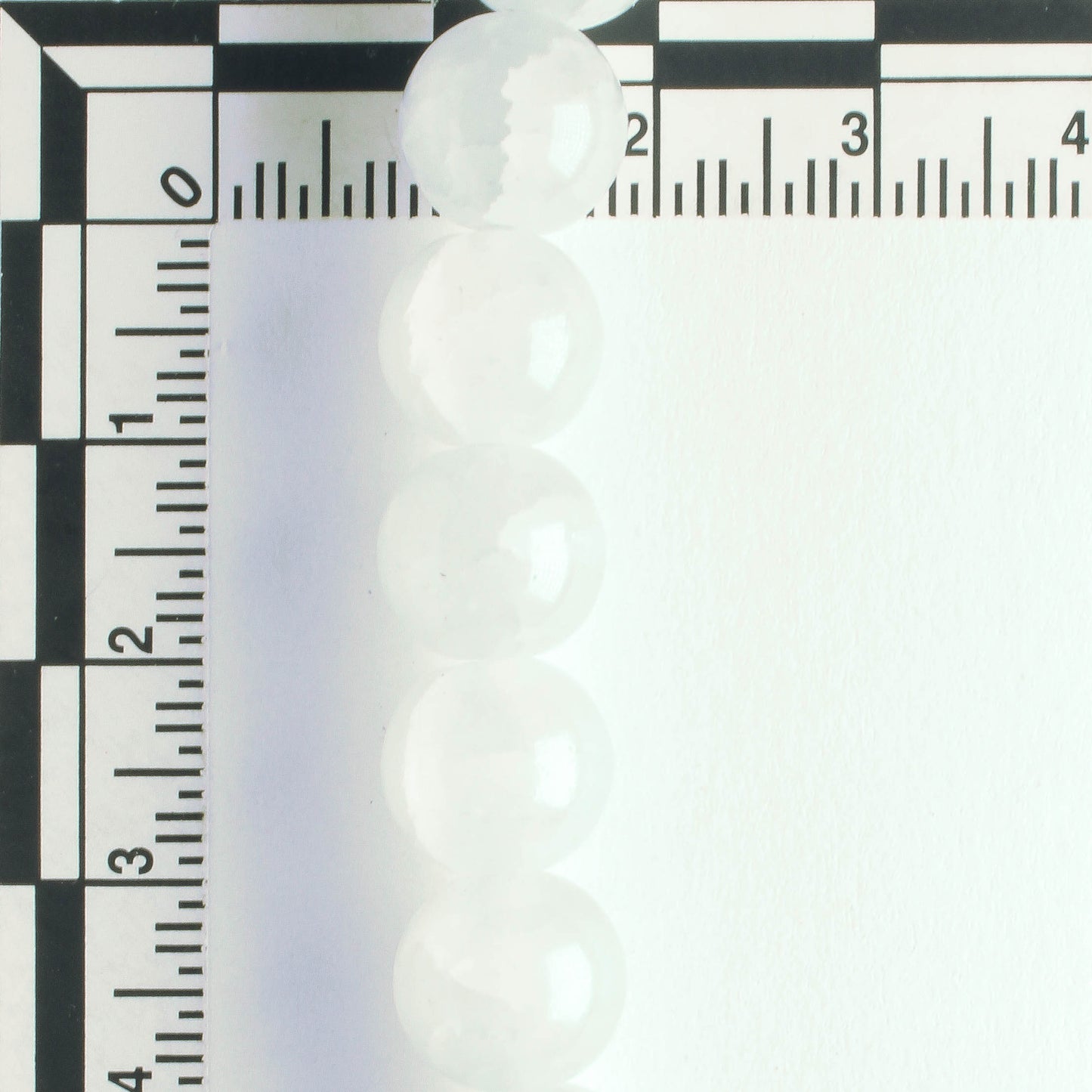 Glass Beads - 8" strand