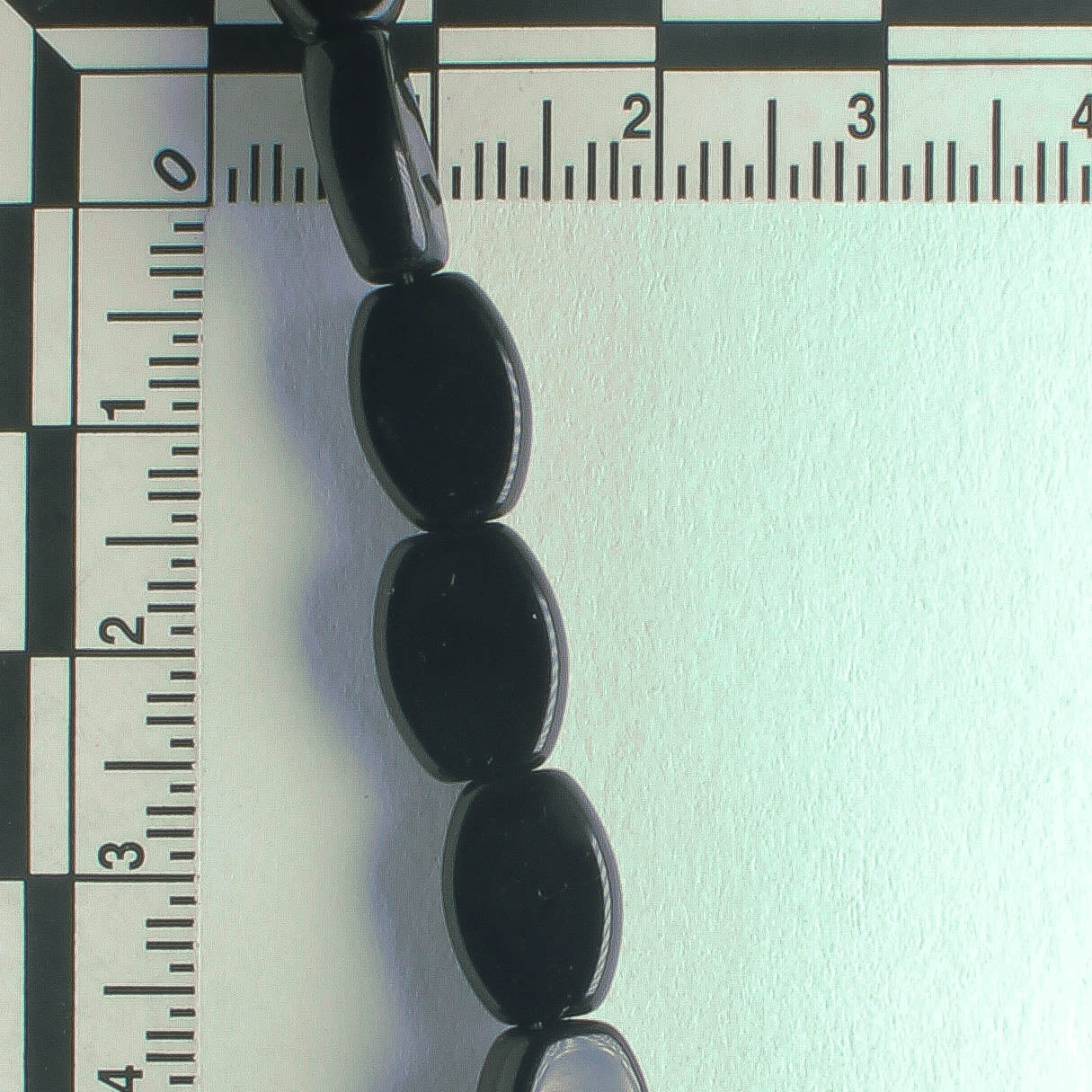 Glass Beads - 8" strand