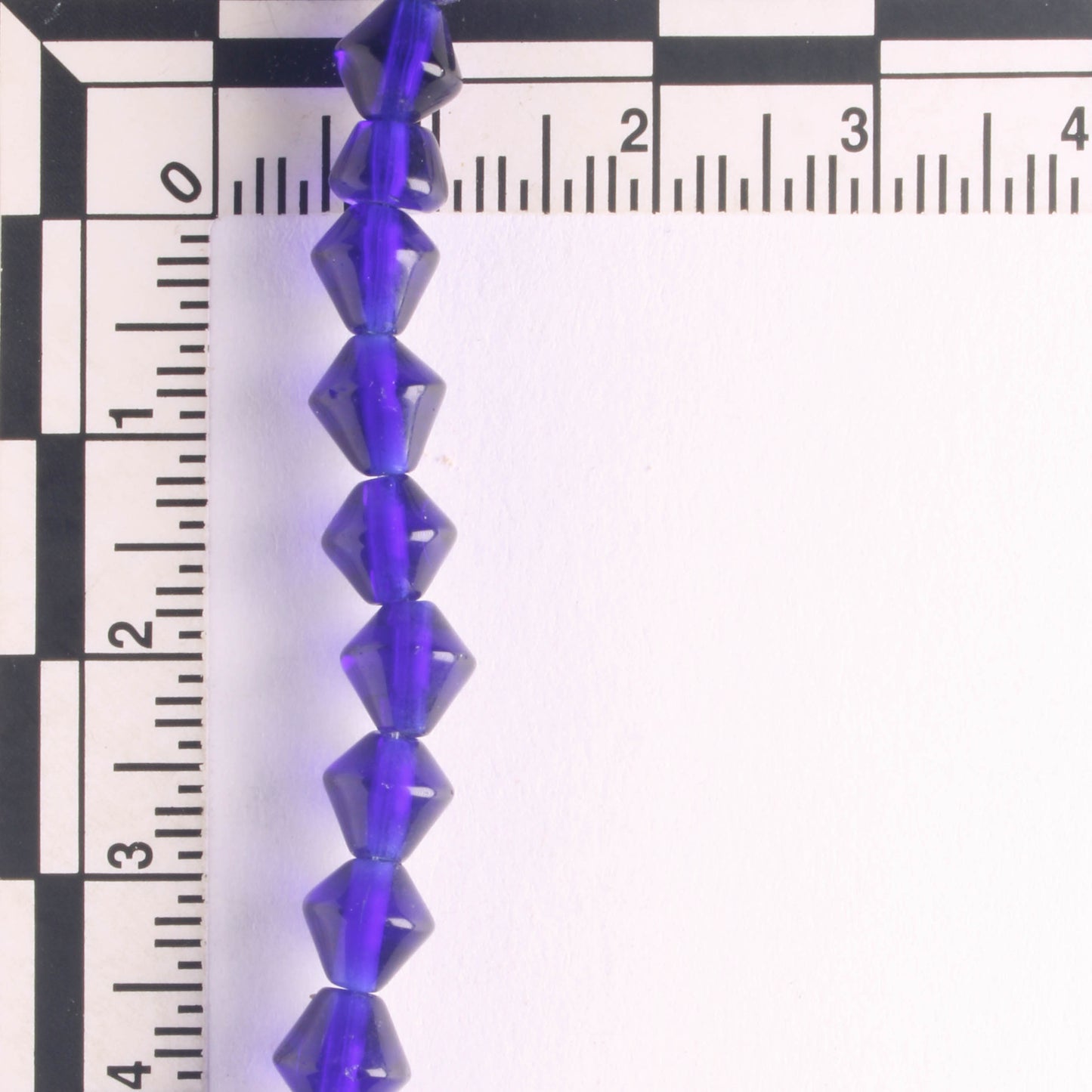 Glass Beads - 8" strand