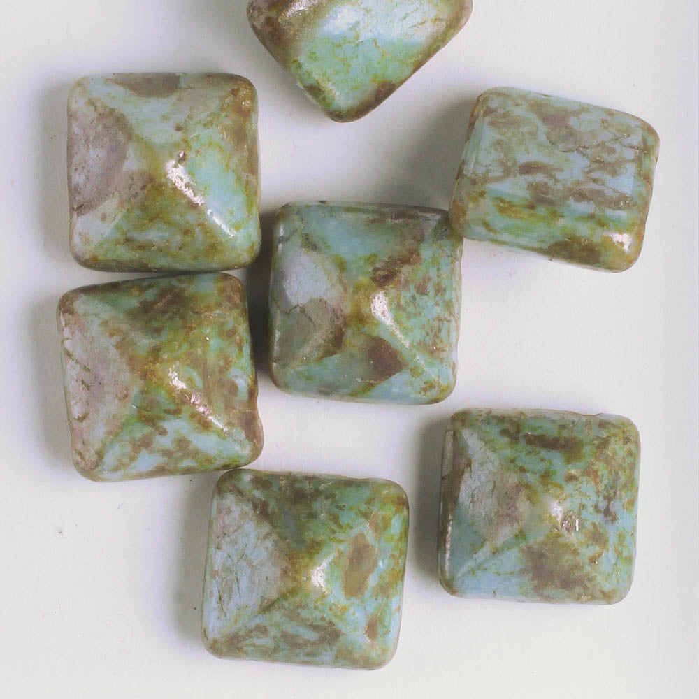 12mm Pyramid Stud - Green/Bronze