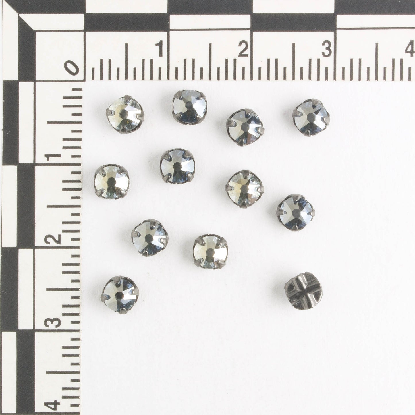 4mm Rose Montee Crys Blue Shade - qty 12