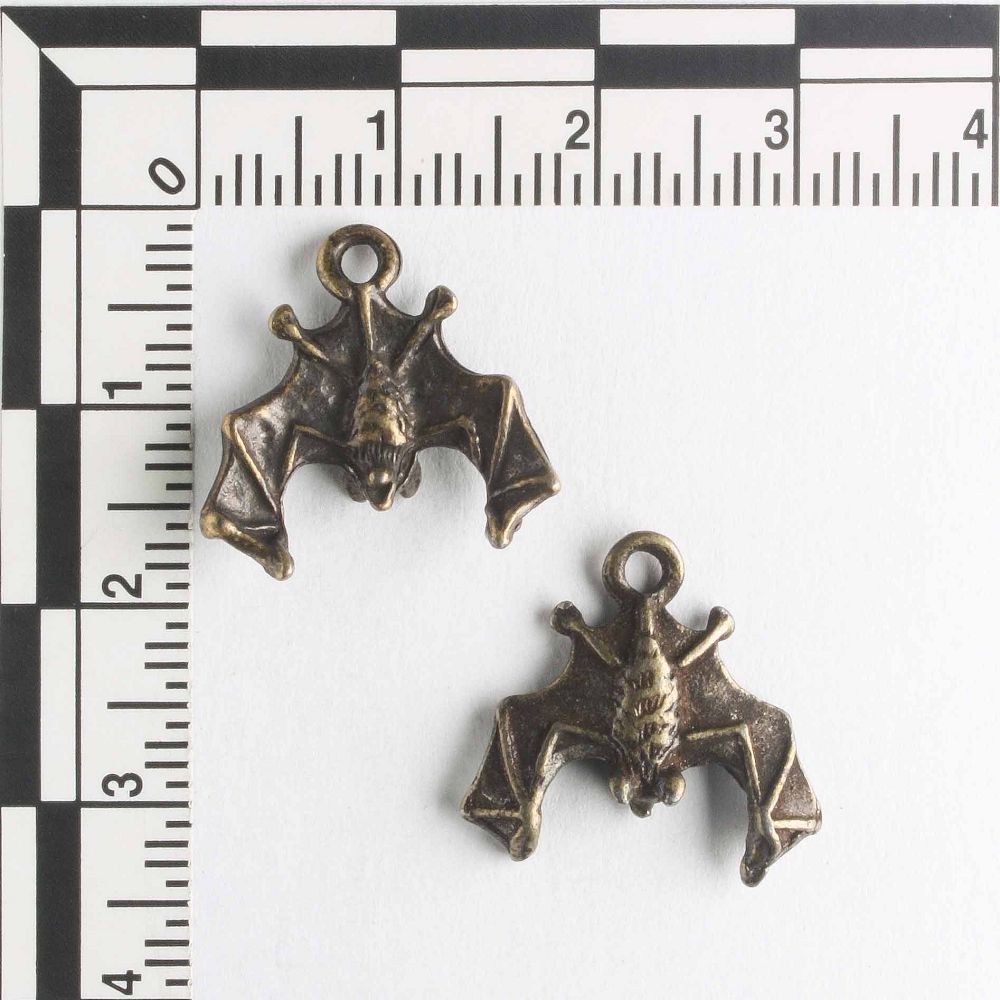 Charm - Bat