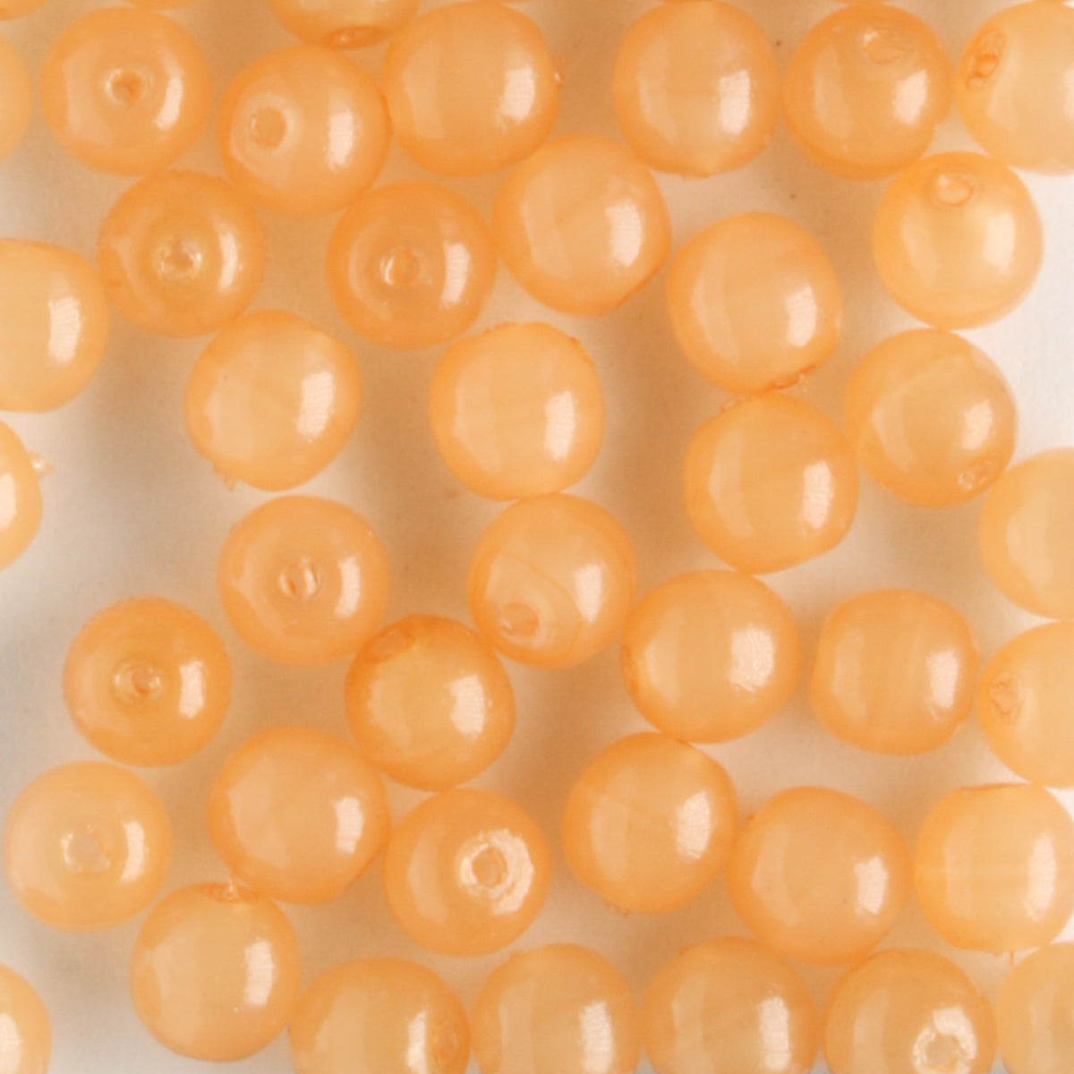 4mm Druk Opal Light Peach - 100 beads