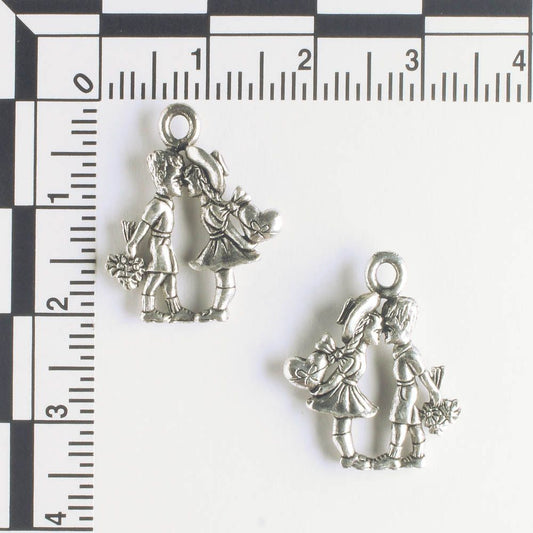 Charm - Boy & Girl Kissing