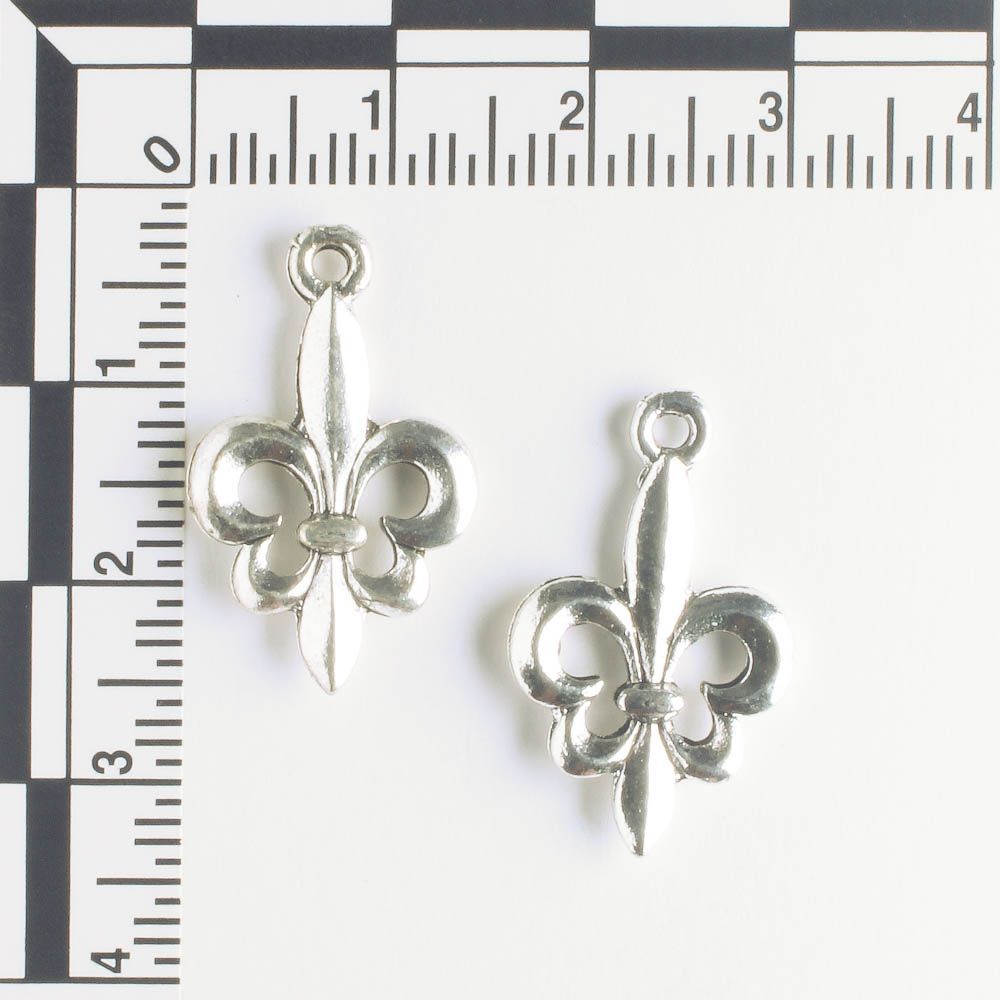 Charm - Fleur di Lis