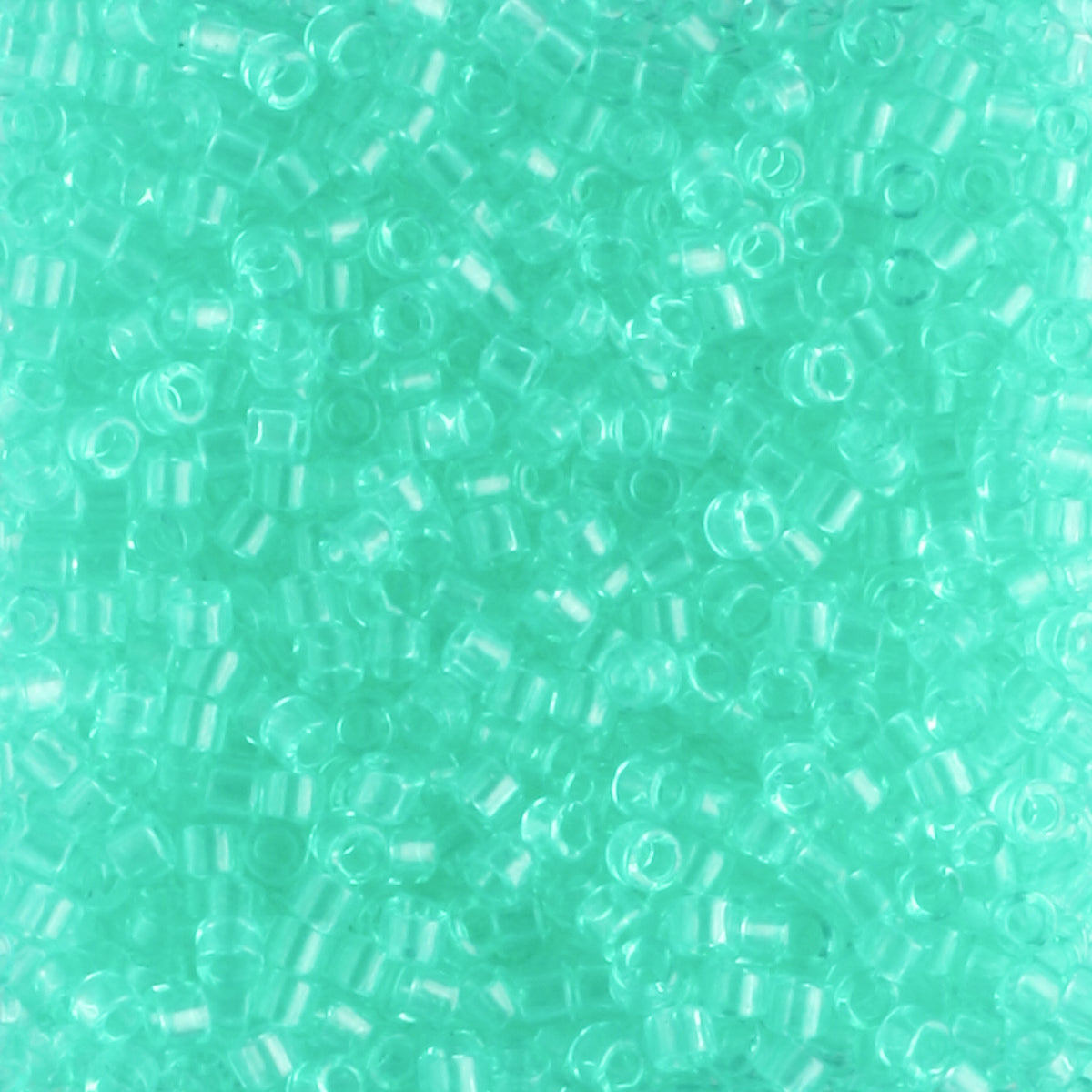 DB1304 Transparent Creme de Mint Green