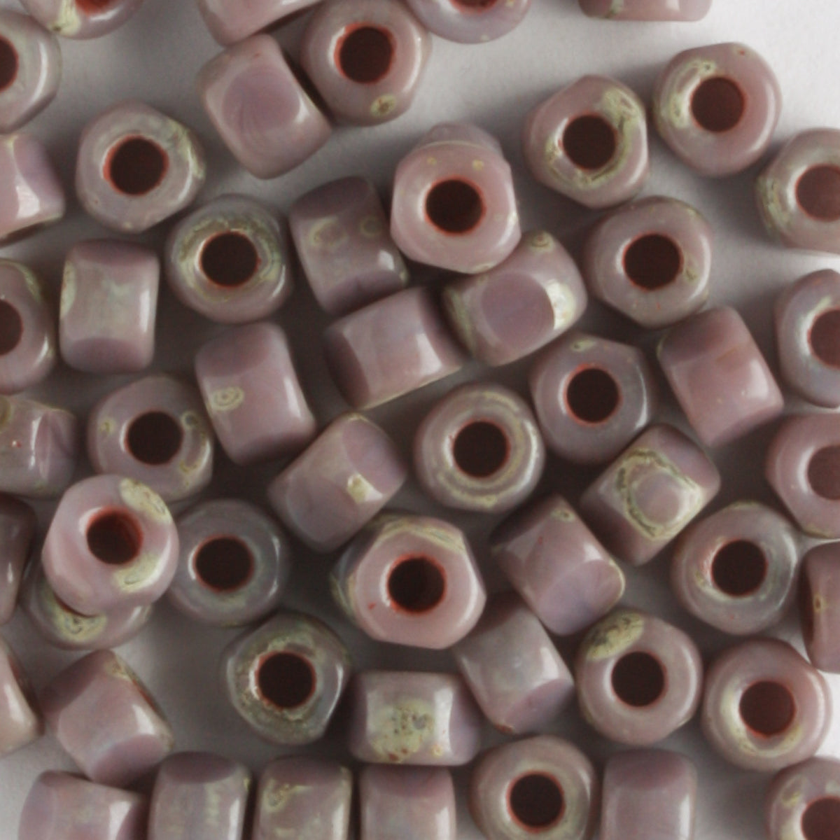 6/0 3-Cut Opaque Violet Travertine - 10 grams