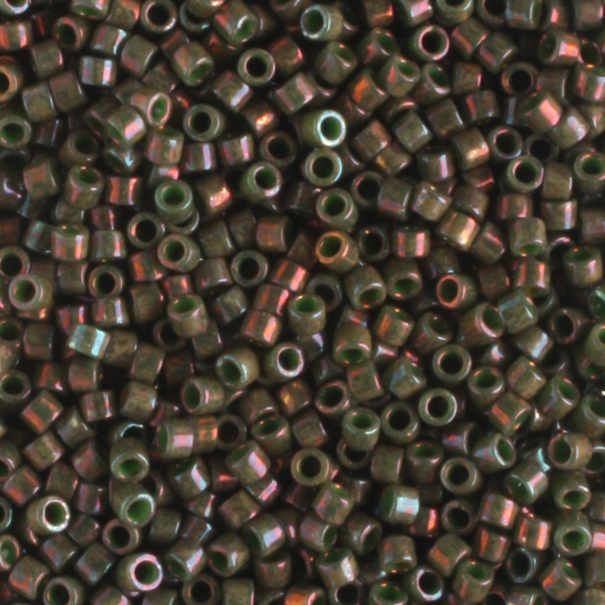 DB0131 Opaque Luster Moss