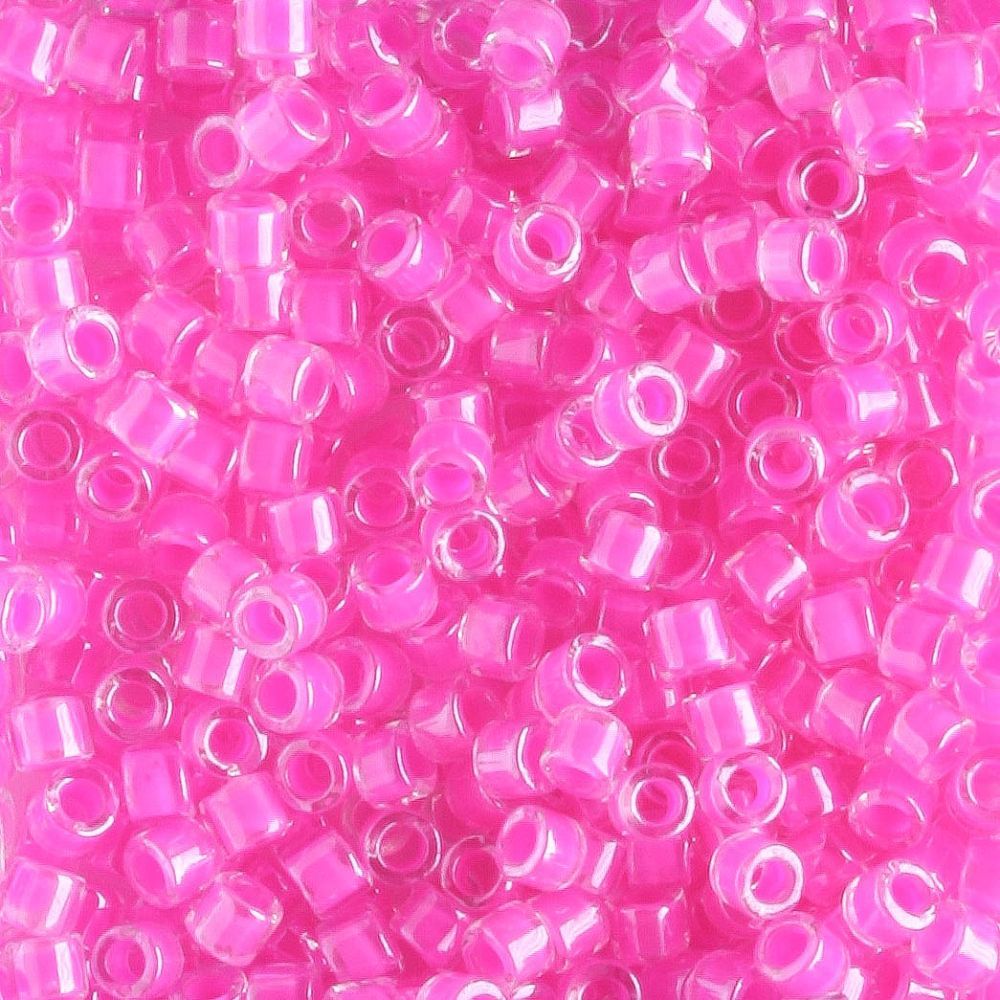 DBM2037 Luminous Hot Magenta