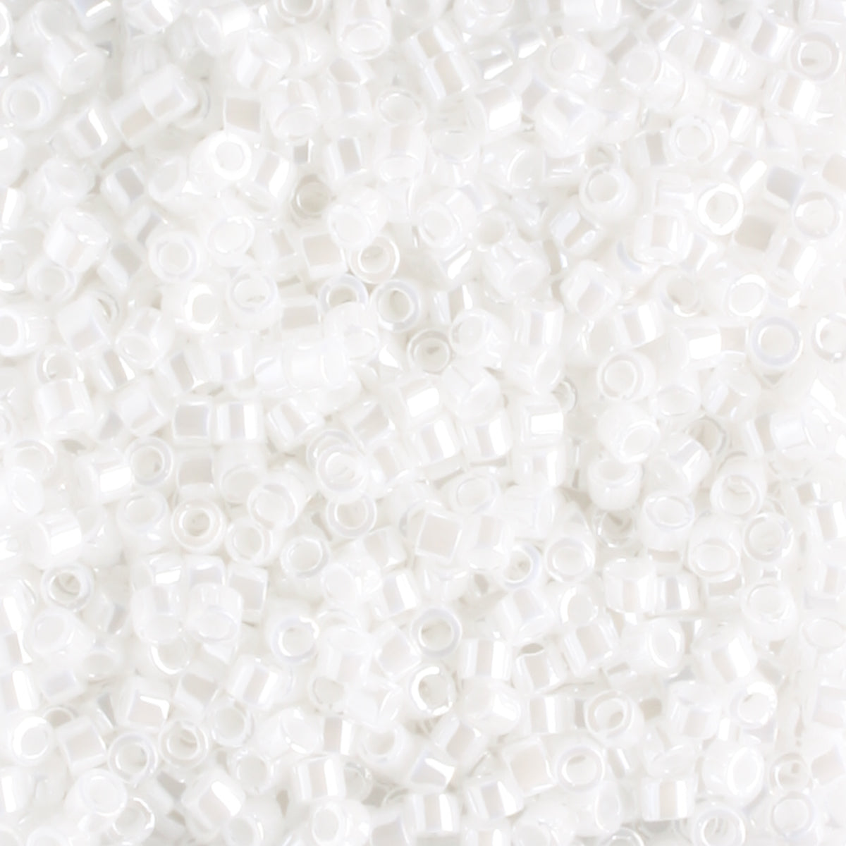 DB0201 Opaque Luster Pearl