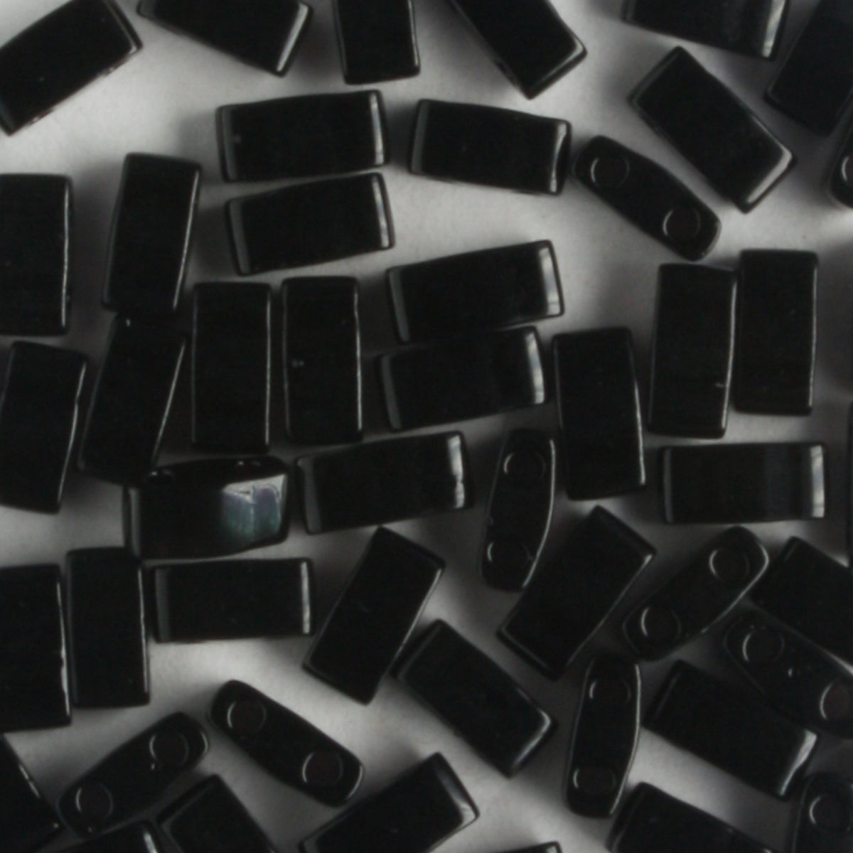 Half Tila Opaque Black - 5 grams