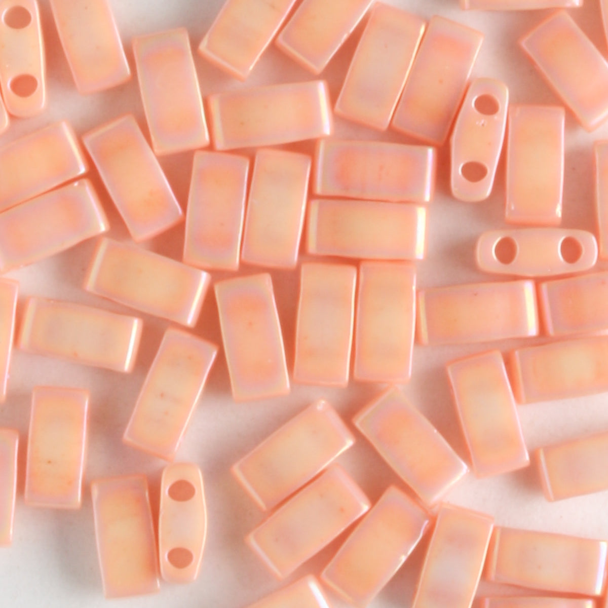 Half Tila Opaque Luster Peach - 5 grams