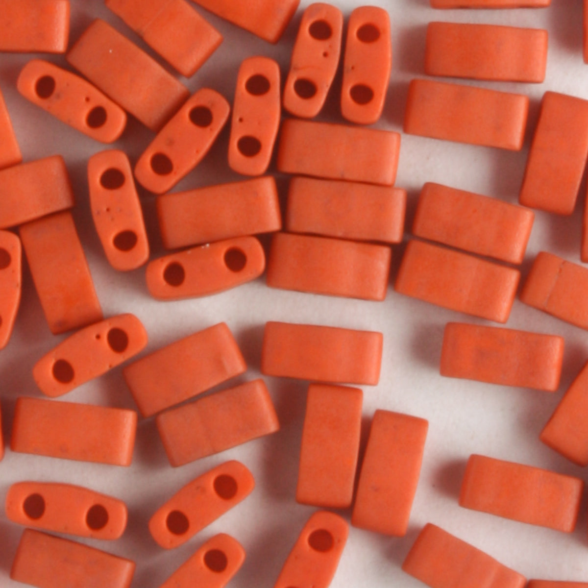 Half Tila Opaque Matte Terra Cotta - 5 grams