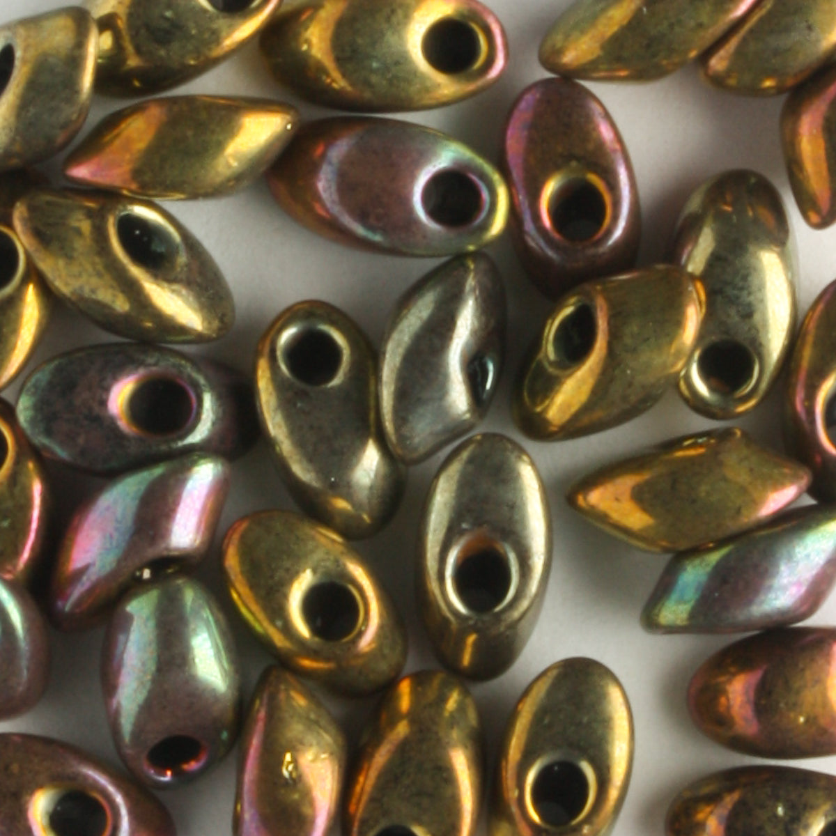 Magatama Metallic Rainbow Golden Wine - 10 grams