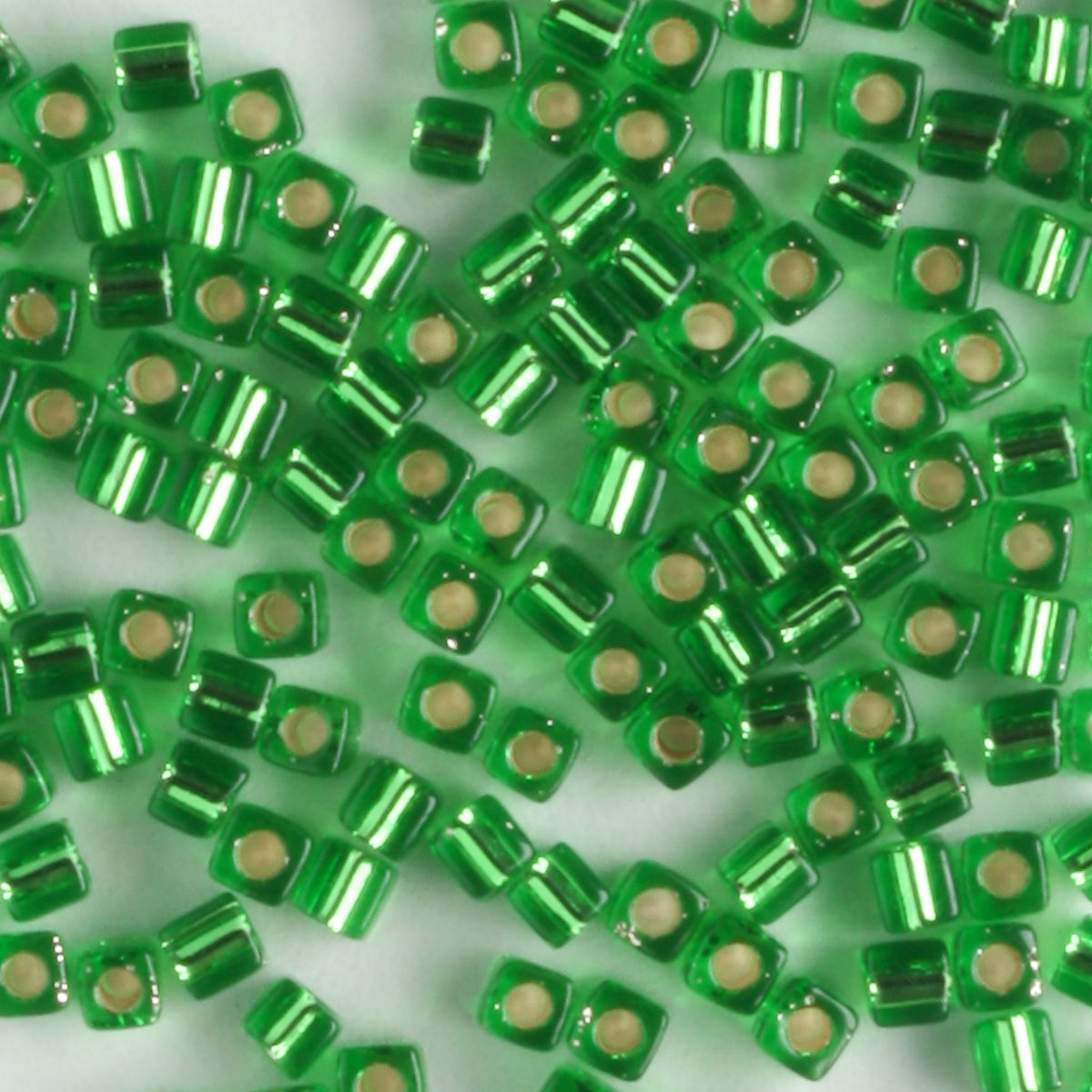 1.8mm Cube Silver Lined Kelly Green - 10 grams