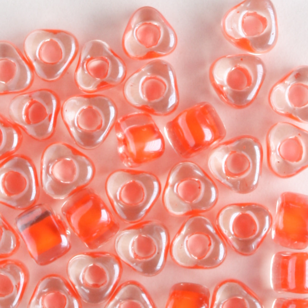 5/0 Triangle Coral - 5 grams