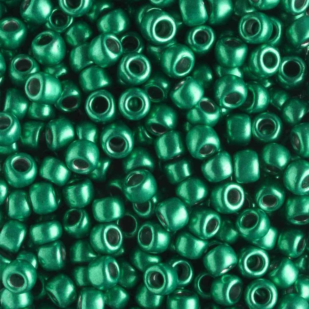 8/0 Hybrid Metallic Lush Meadow - 10 grams