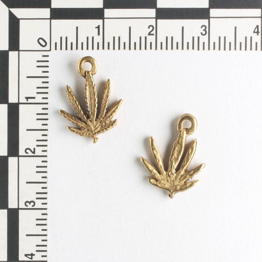 Charm - Marijuana Leaf