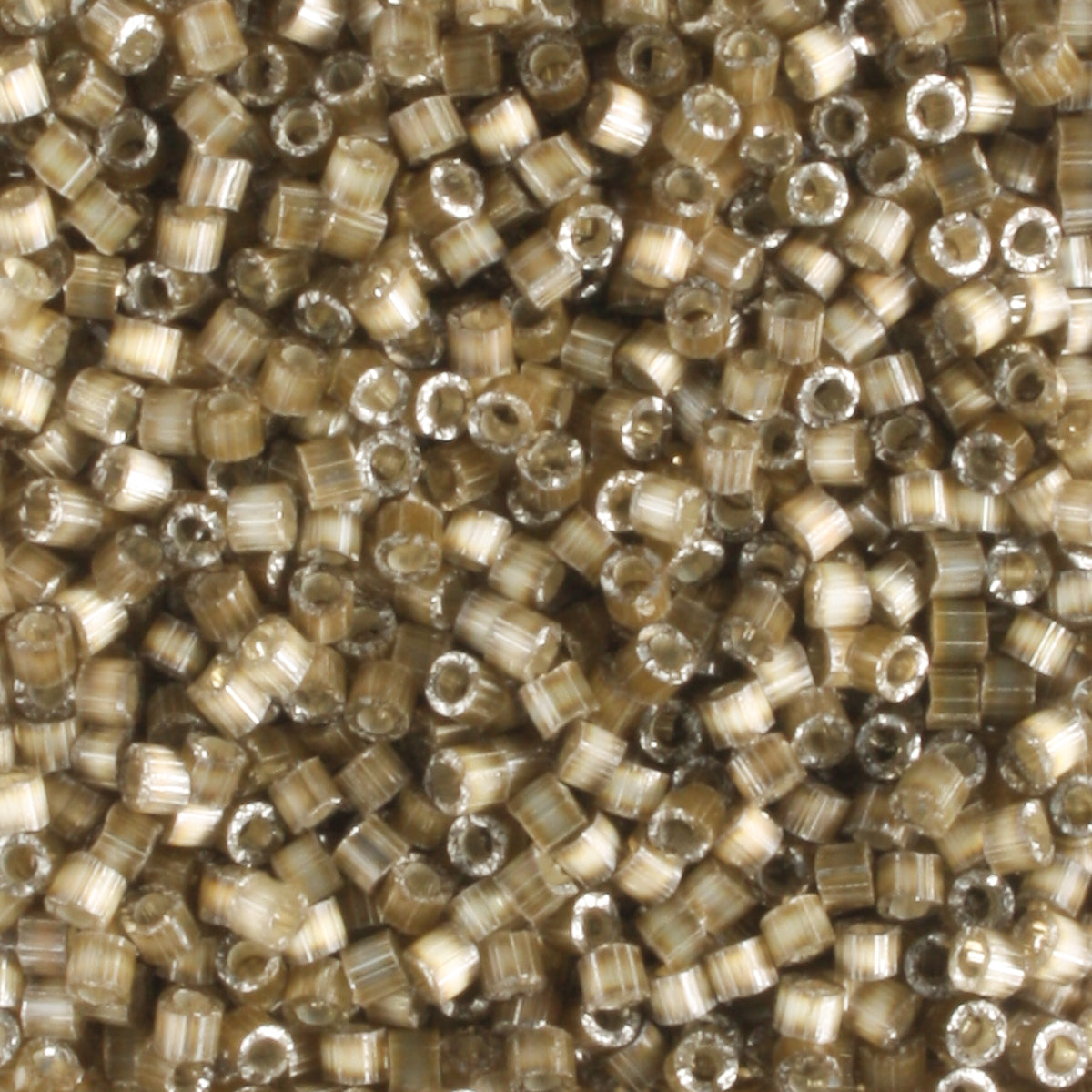 DB0671 Leopard Skin Satin