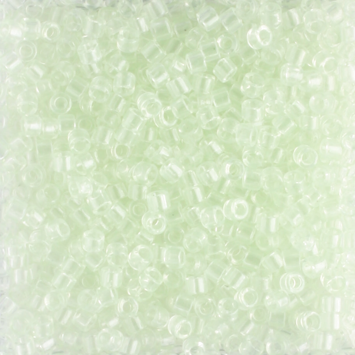 DB1404 Hint of Celery (Discontinued)