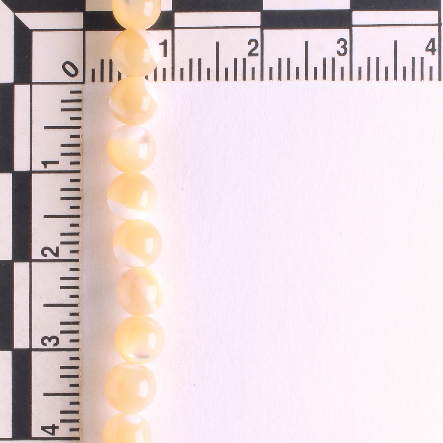 6mm Cat's Eye Glass - 8" strand