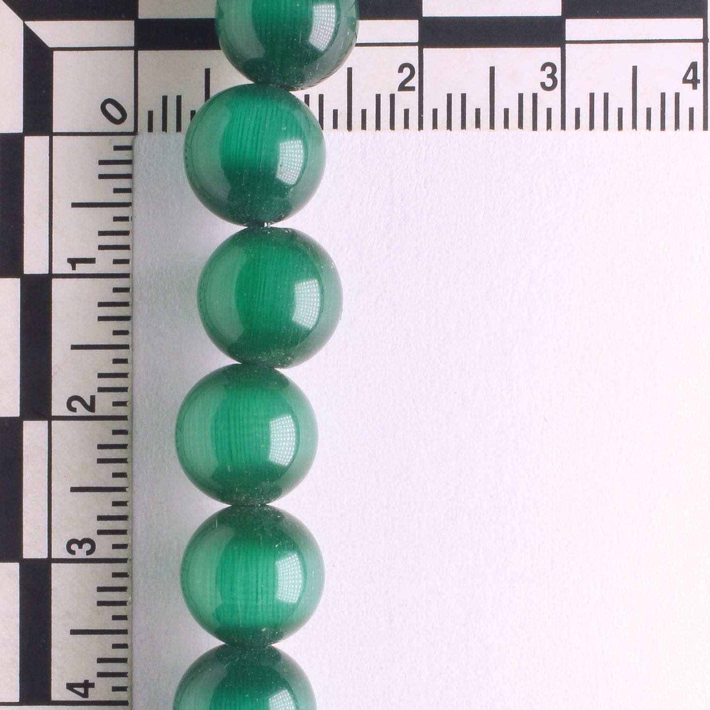 10mm Cat's Eye Glass - 8" strand