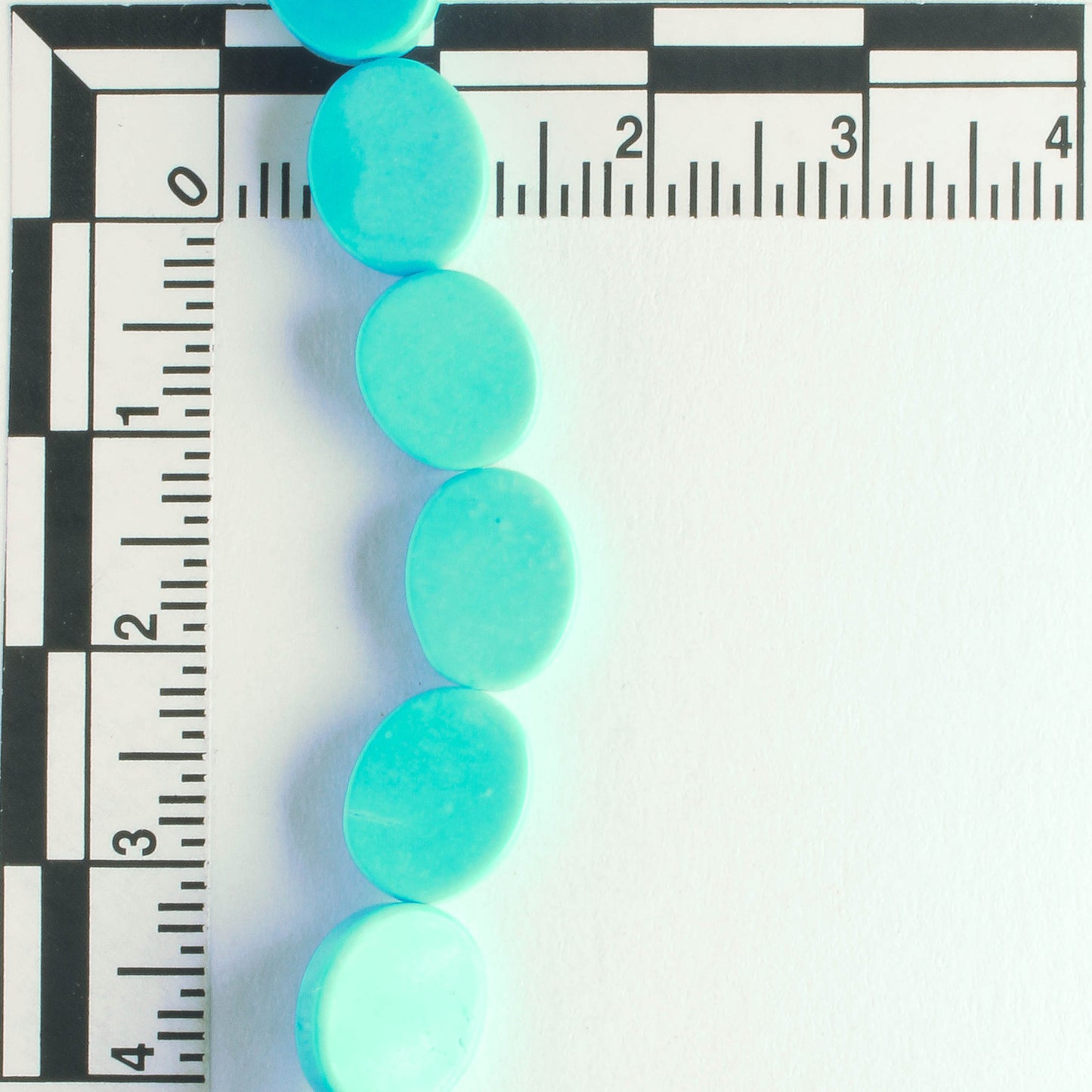 Chalk Turquoise, Dyed - 8" strand