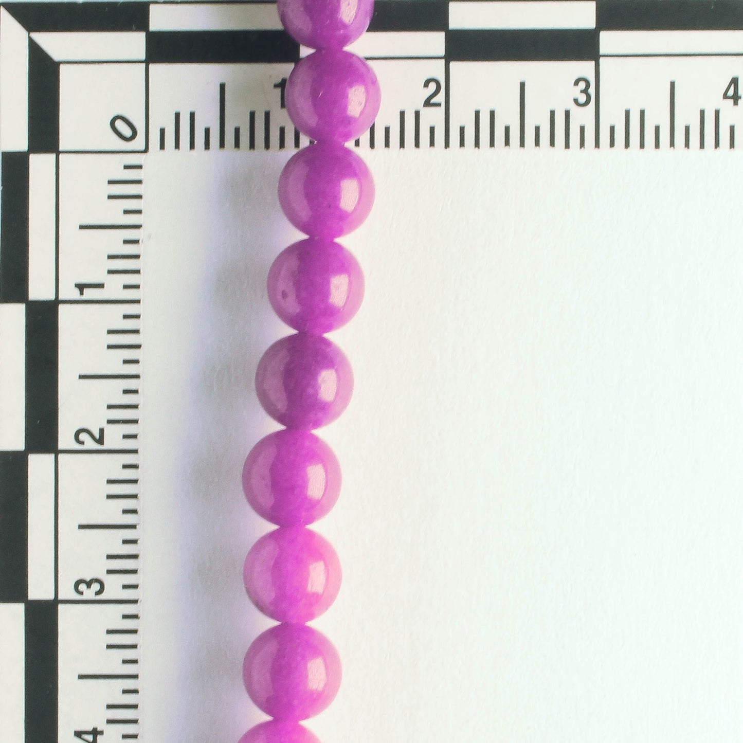Glass Beads - 8" strand