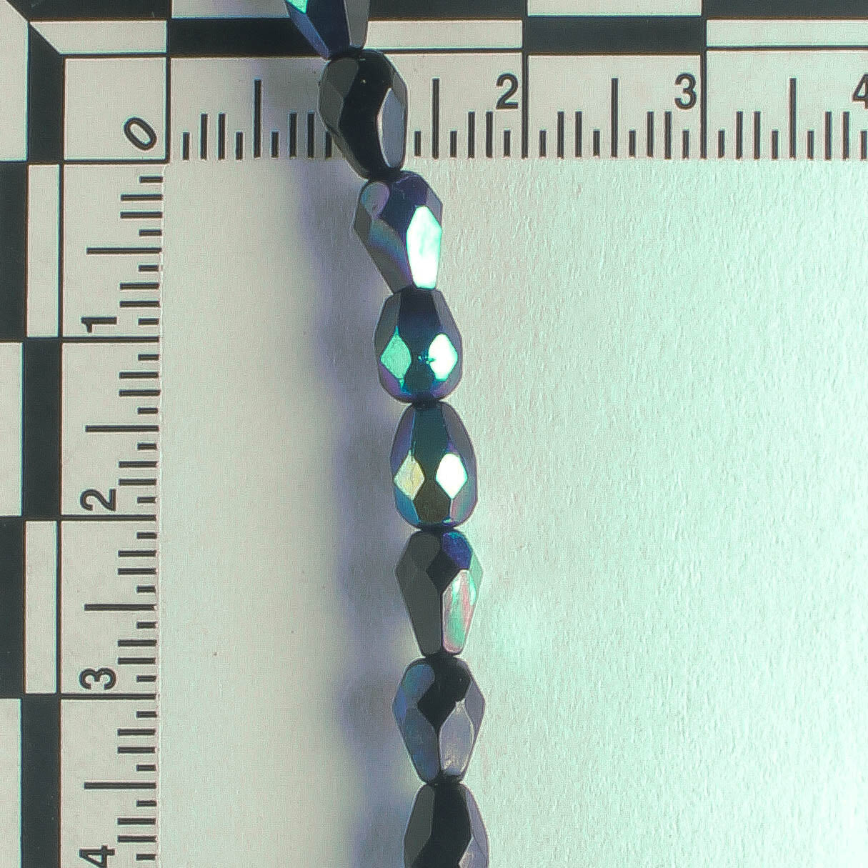 Glass Beads - 8" strand