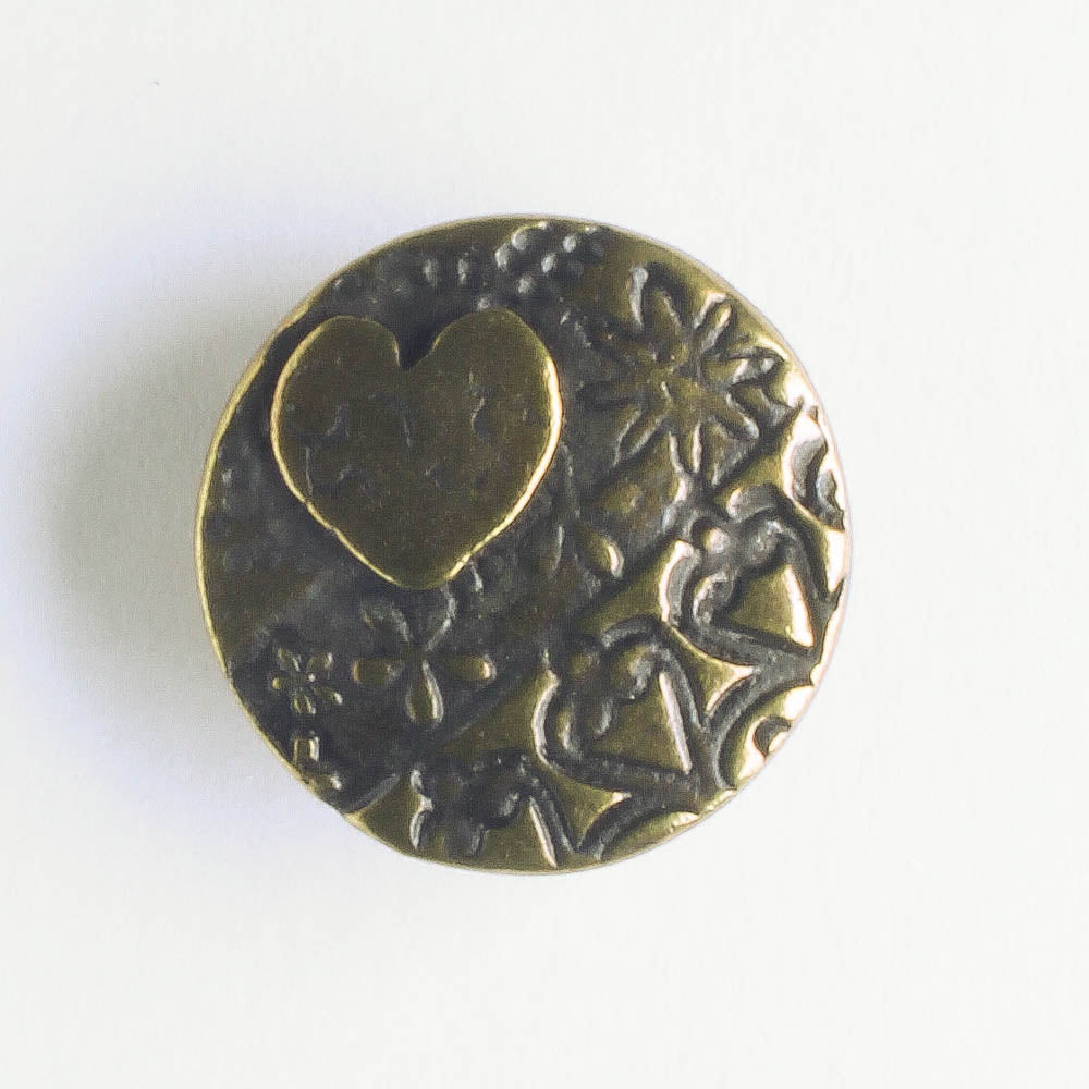 Amore Round Button - Brass Oxide