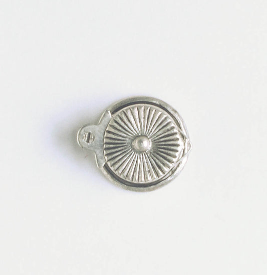 Small Single Strand Box Clasp