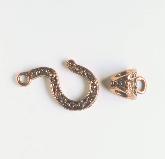 Hook and Eye Clasp