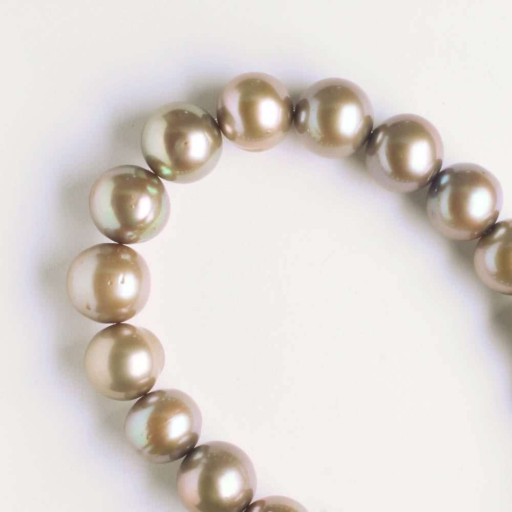 Freshwater Pearls - 8" strand