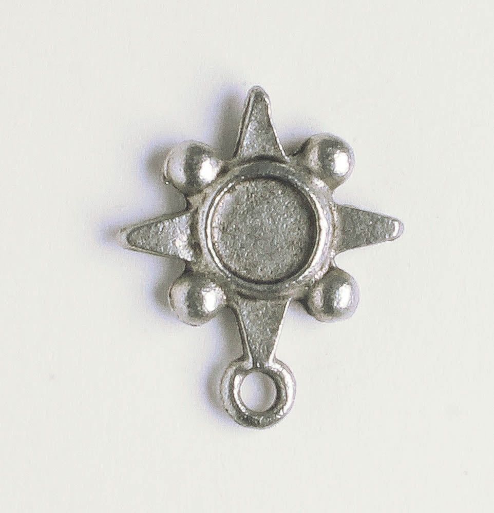 Earring - Silver - Pair