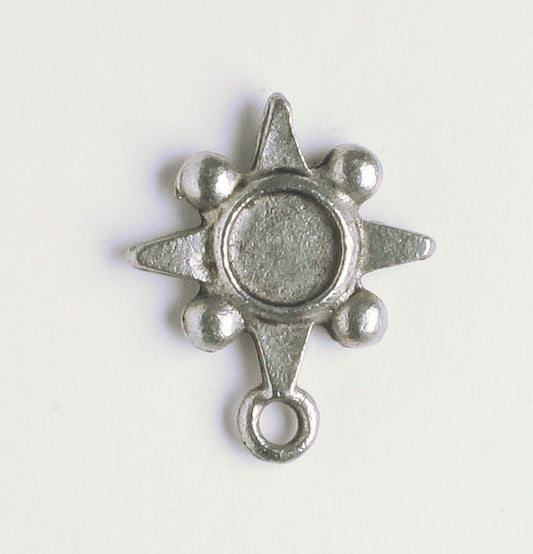 Earring - Silver - Pair
