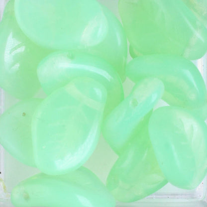 Leaf Bead - Milky Green