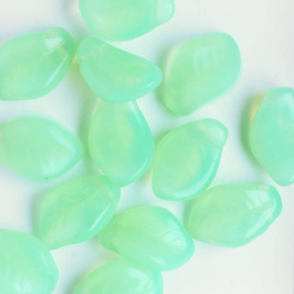 Leaf Bead - Milky Green