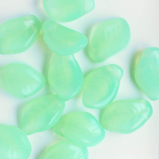 Leaf Bead - Milky Green