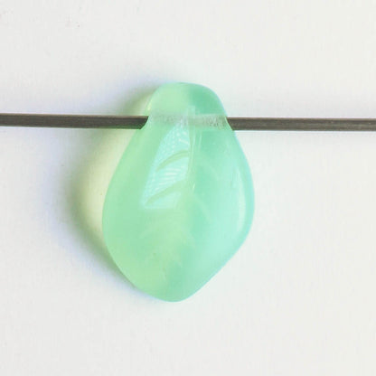 Leaf Bead - Milky Green