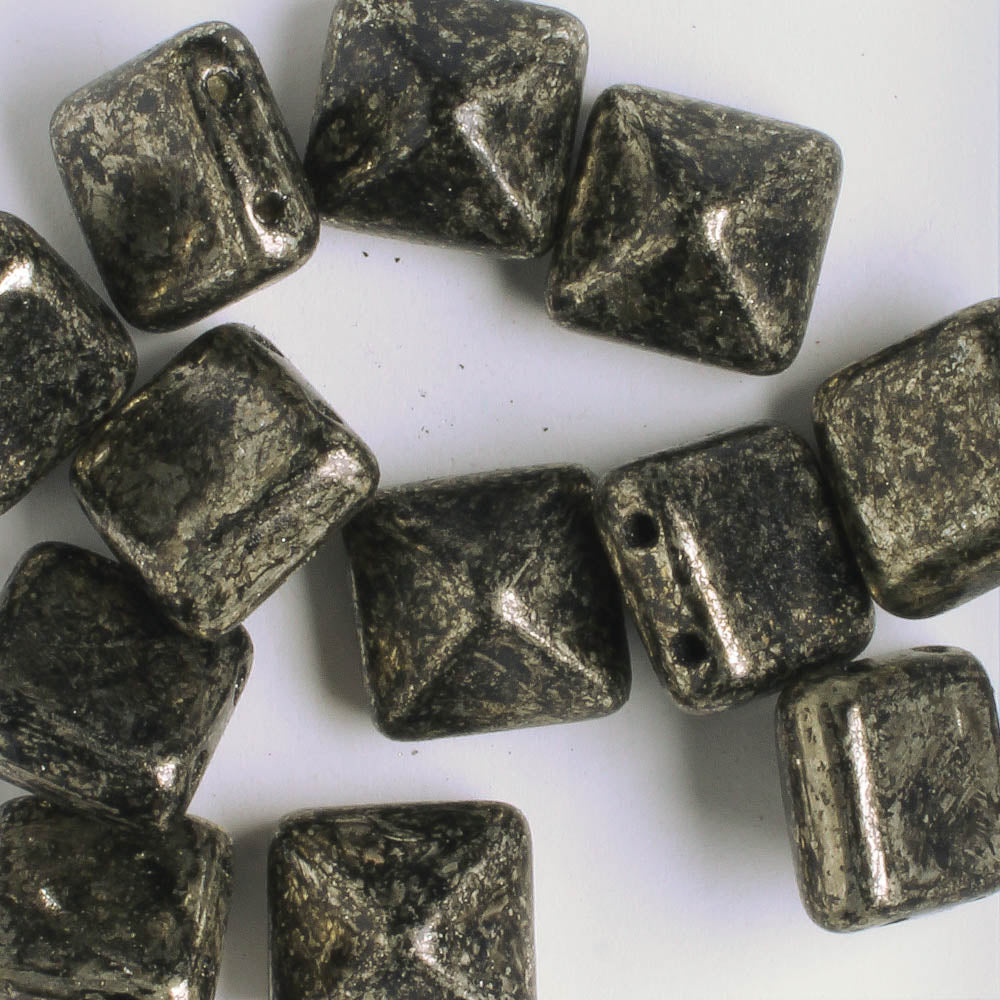 12mm Pyramid Stud - Gold/Black