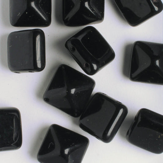 12mm Pyramid Stud - Black