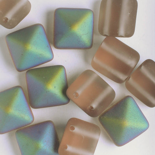 12mm Pyramid Stud - Matte Grey Iris