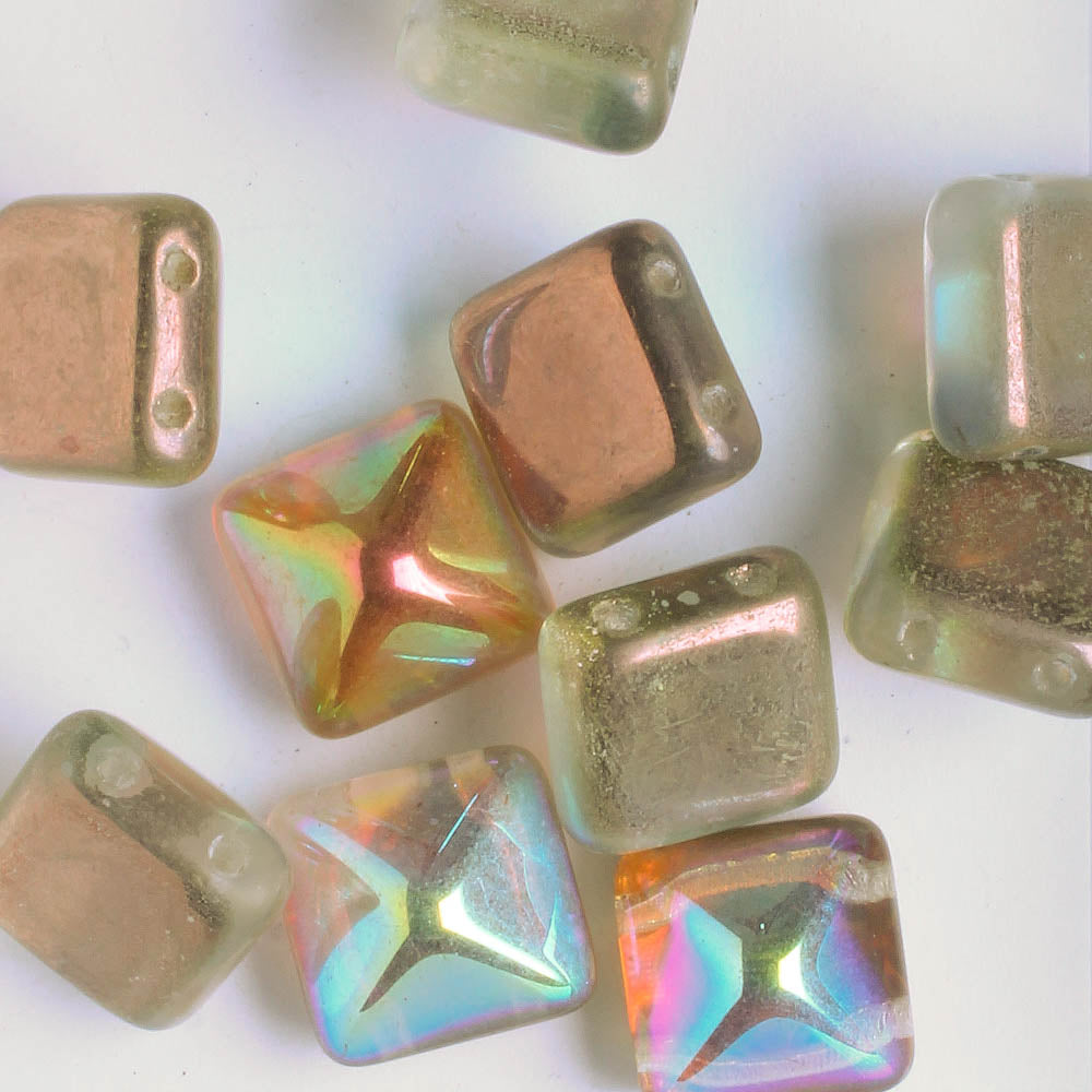 12mm Pyramid Stud - Topaz Iris