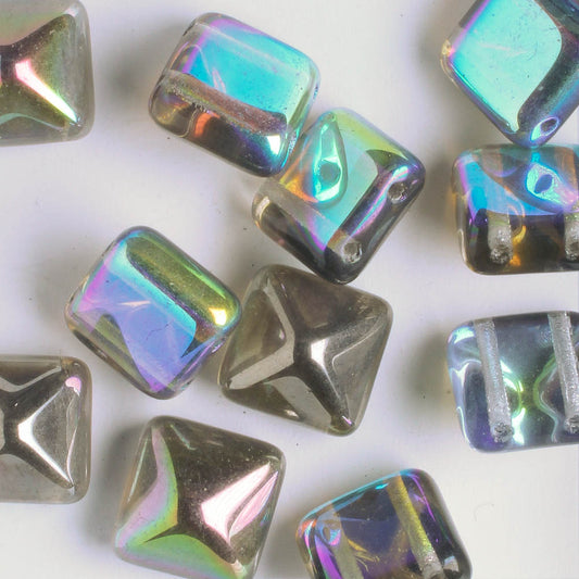 12mm Pyramid Stud - Gray Iris