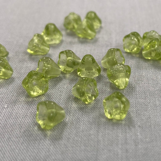 5x6mm Bell Flower - Green - qty 25