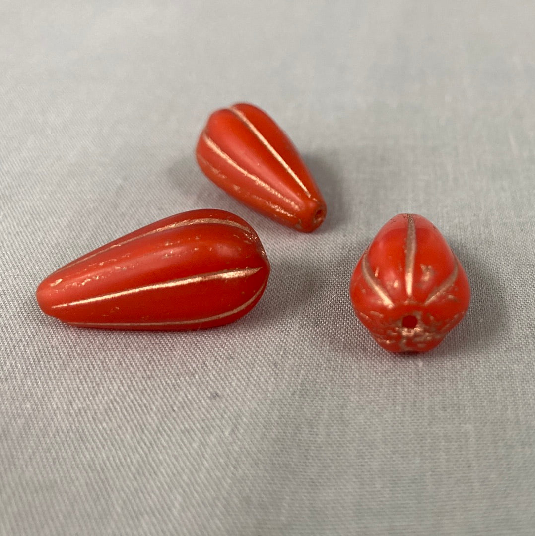 Czech Glass Melon Drop Bead - Ladybug Red with Copper - each