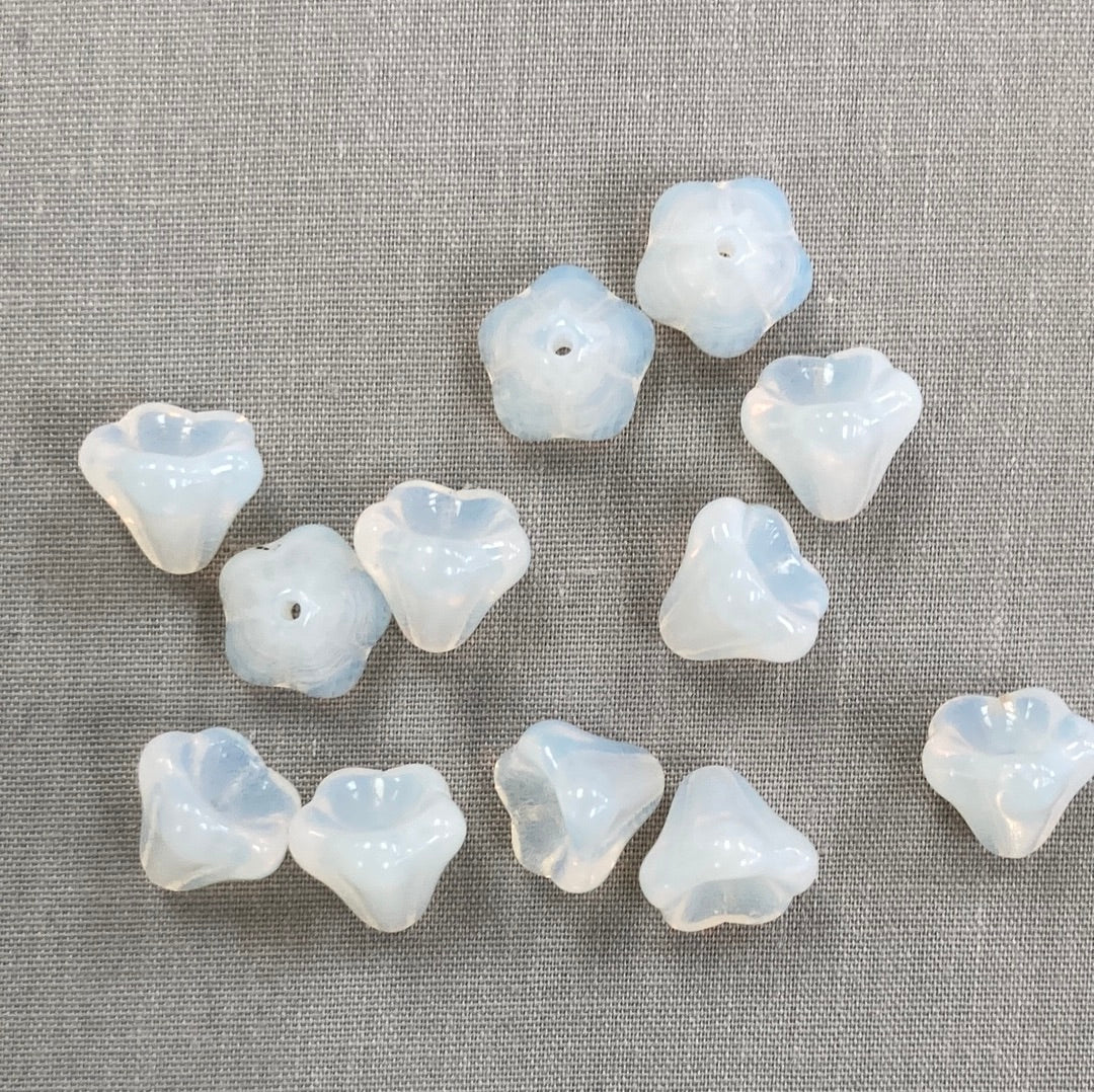 8x10mm Bell Flower - Milky White - qty 12